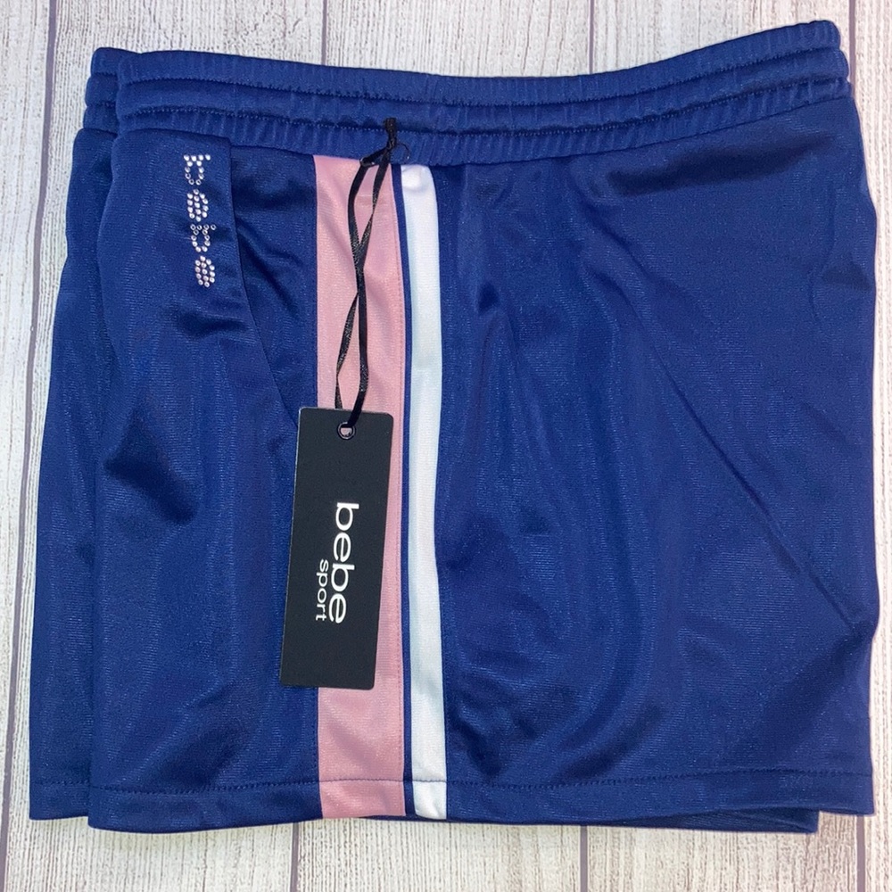 Bebe Sport Running shorts Medium
